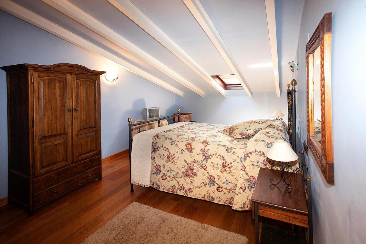 La Casona De Lombrana, En Polaciones Luaran gambar