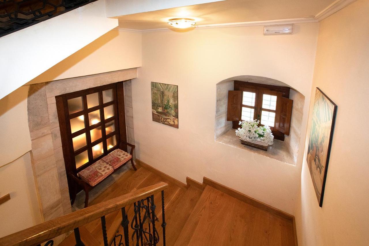 La Casona De Lombrana, En Polaciones Luaran gambar